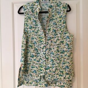 BCBGeneration Floral Top with gold zipper accents